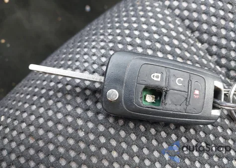 2015 Chevrolet Equinox 1Lt z USA, uszkodzony, nr VIN 2GNALBEK4F1166463